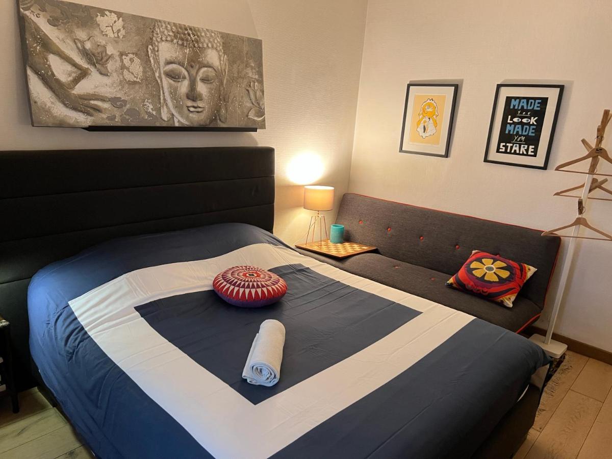 Homestay Lit Queen Size, 3mn