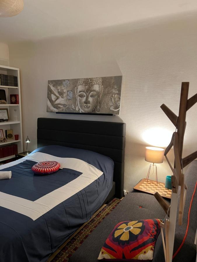 Lit Queen Size, 3mn Homestay *